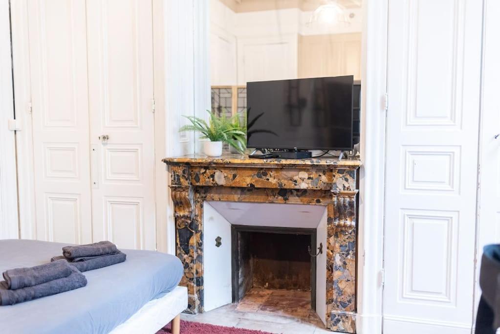 Апартаменти Immeuble L'Aristocrate - L'Authentique - Bd Carnot Анже Екстер'єр фото